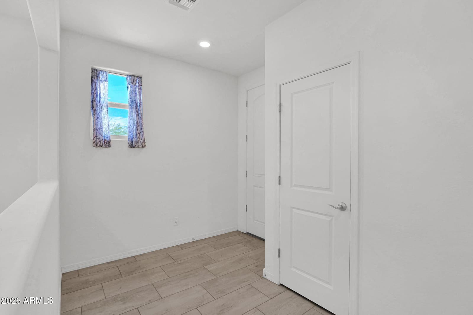 1012 W CANYONLANDS Court, San Tan Valley, AZ 85140 — photo 17 of 35