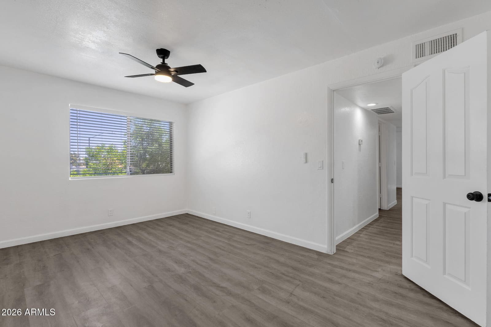 424 W BROWN Road 202, Mesa, AZ 85201 — photo 15 of 17