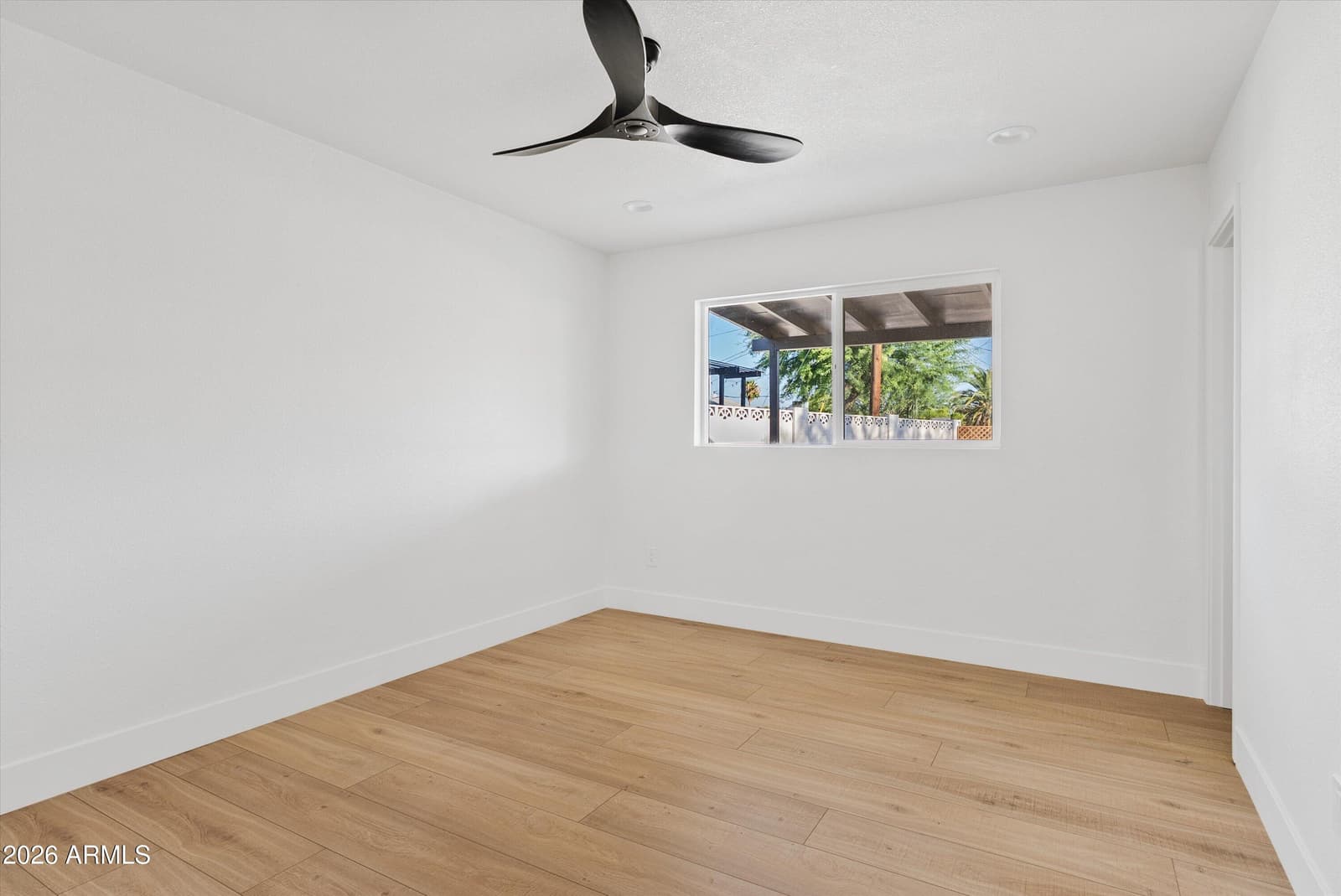 8019 E WHITTON Avenue, Scottsdale, AZ 85251 — photo 18 of 38