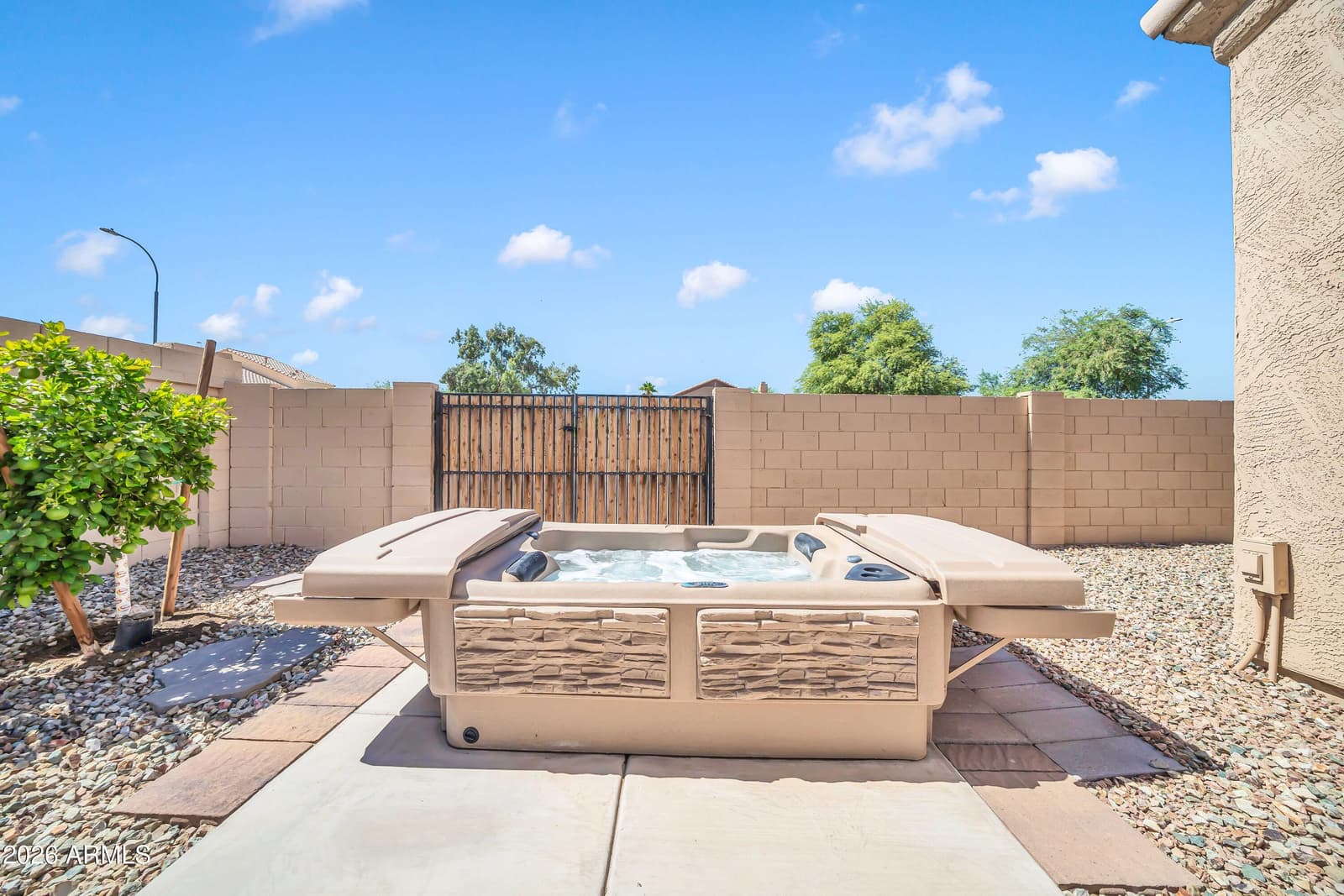 3325 N 115TH Lane, Avondale, AZ 85392 — photo 6 of 55