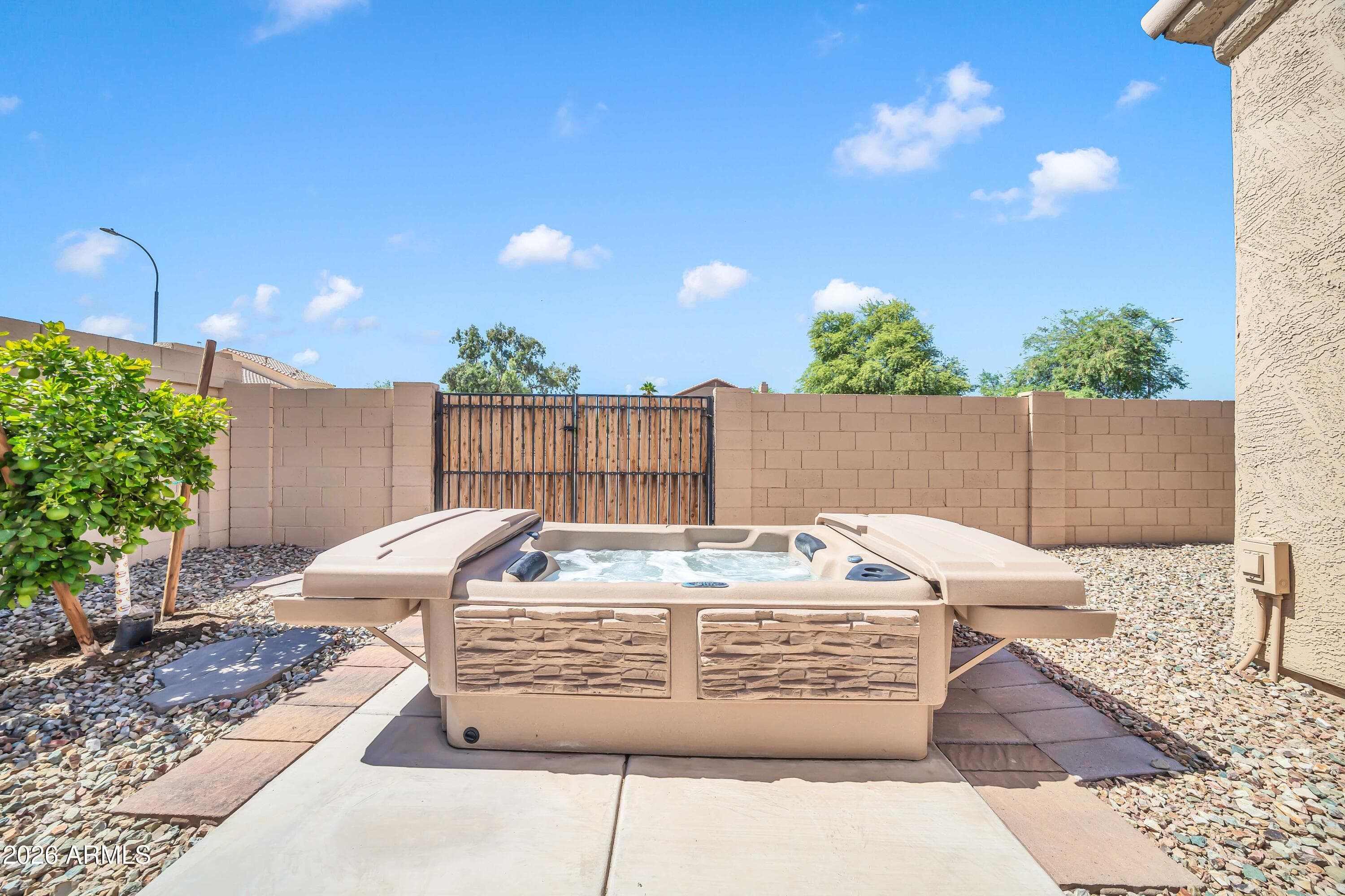 3325 N 115TH Lane, Avondale, AZ 85392 — photo 6 of 55