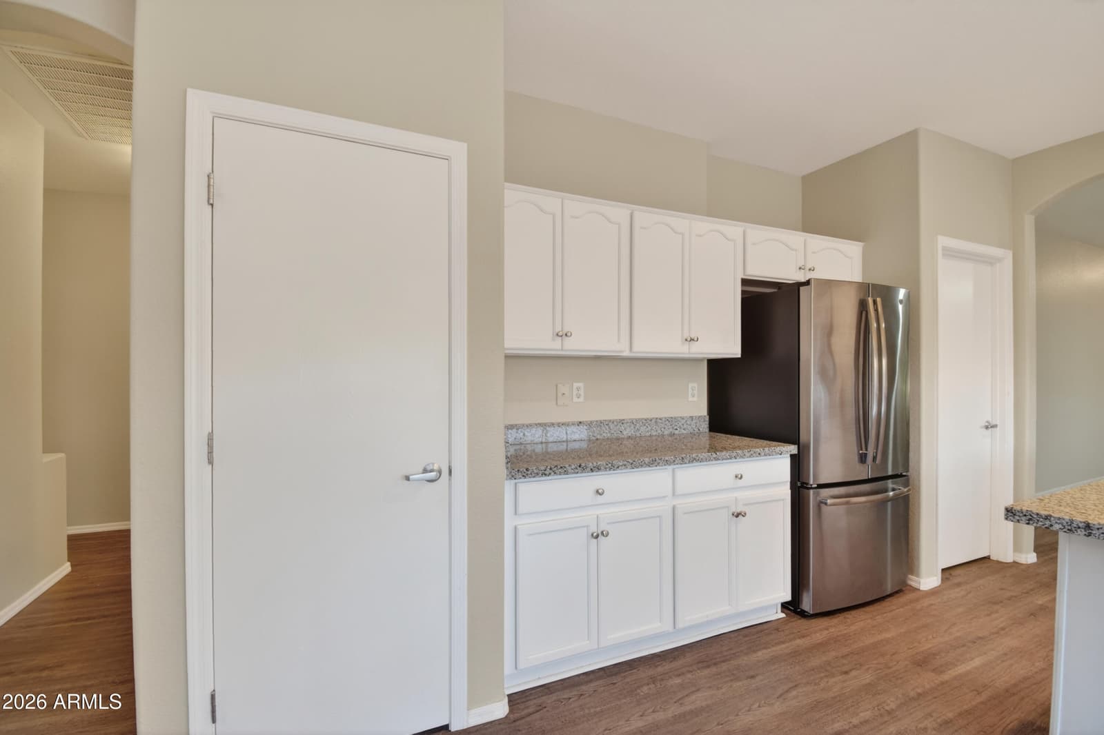 3680 S JOSHUA TREE Lane, Gilbert, AZ 85297 — photo 10 of 63