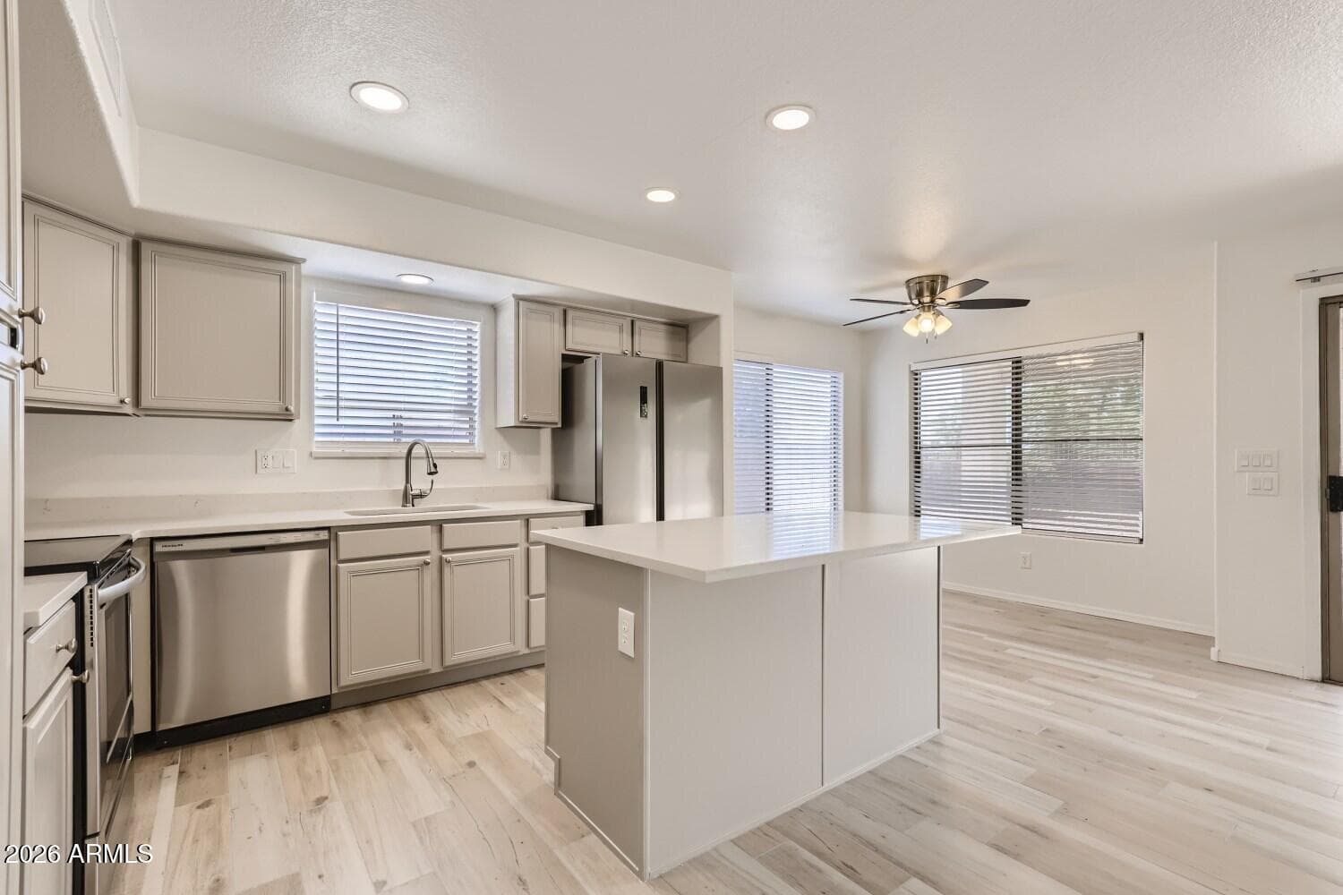16033 W DIAMOND Street, Goodyear, AZ 85338 — photo 5 of 27