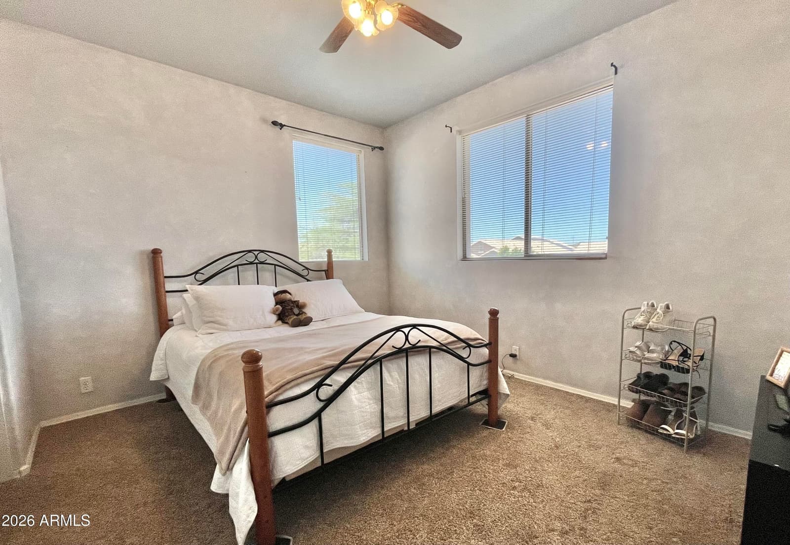 3419 W VIA MONTOYA Drive, Phoenix, AZ 85027 — photo 24 of 36