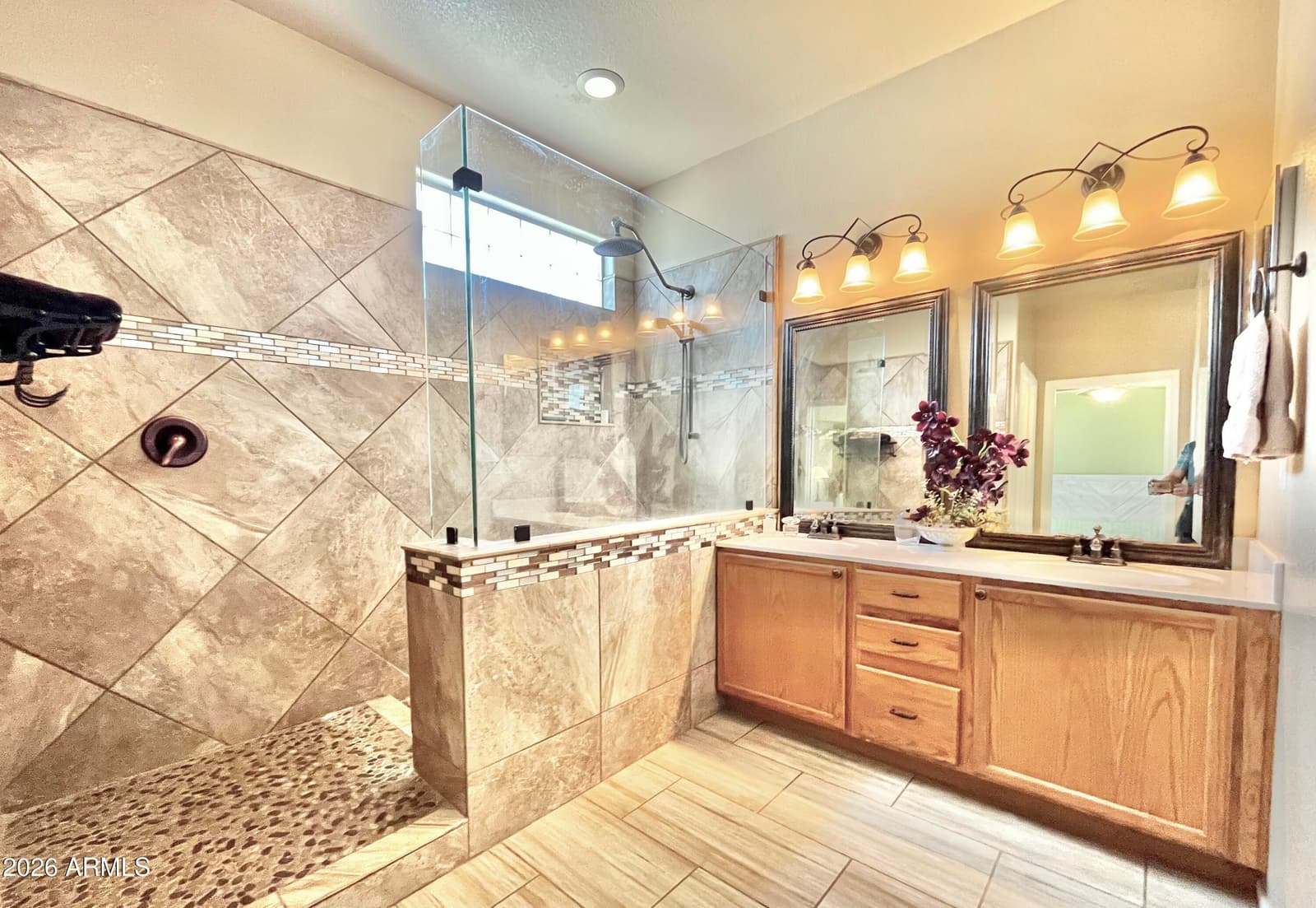 3419 W VIA MONTOYA Drive, Phoenix, AZ 85027 — photo 3 of 36