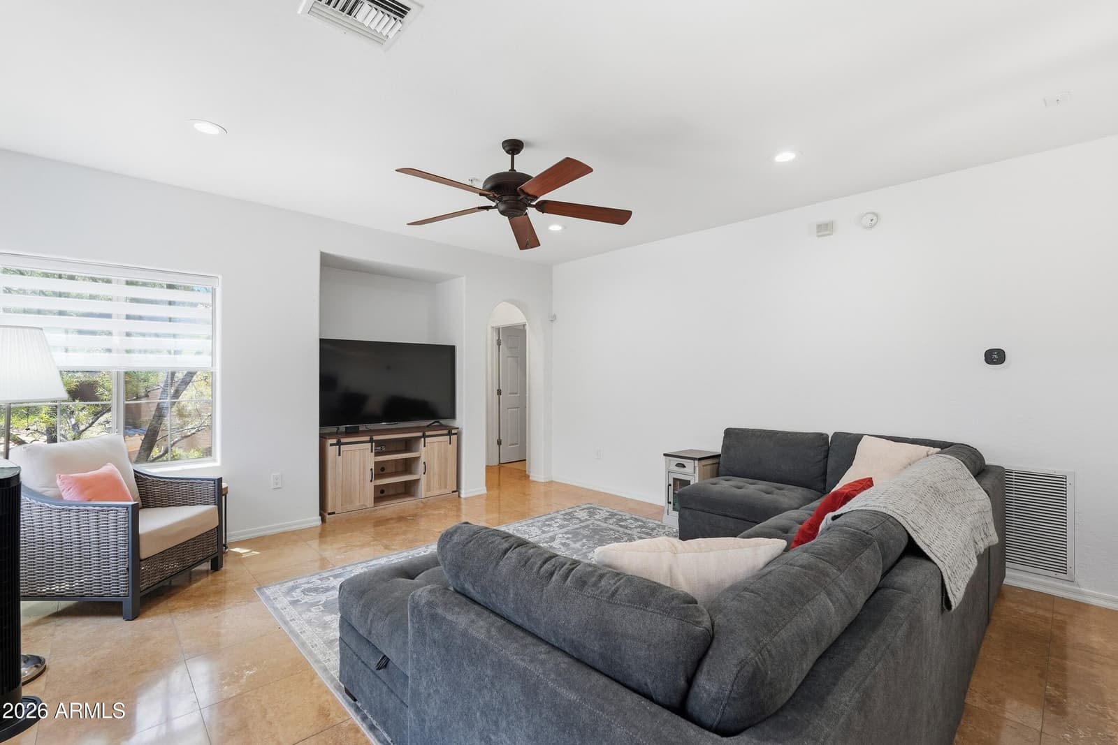 3935 E ROUGH RIDER Road 1032, Phoenix, AZ 85050 — photo 8 of 30