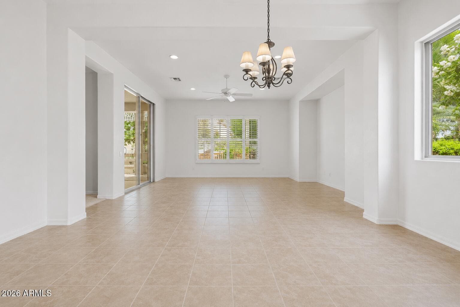 13134 W LOS BANCOS Court, Sun City West, AZ 85375 — photo 14 of 44