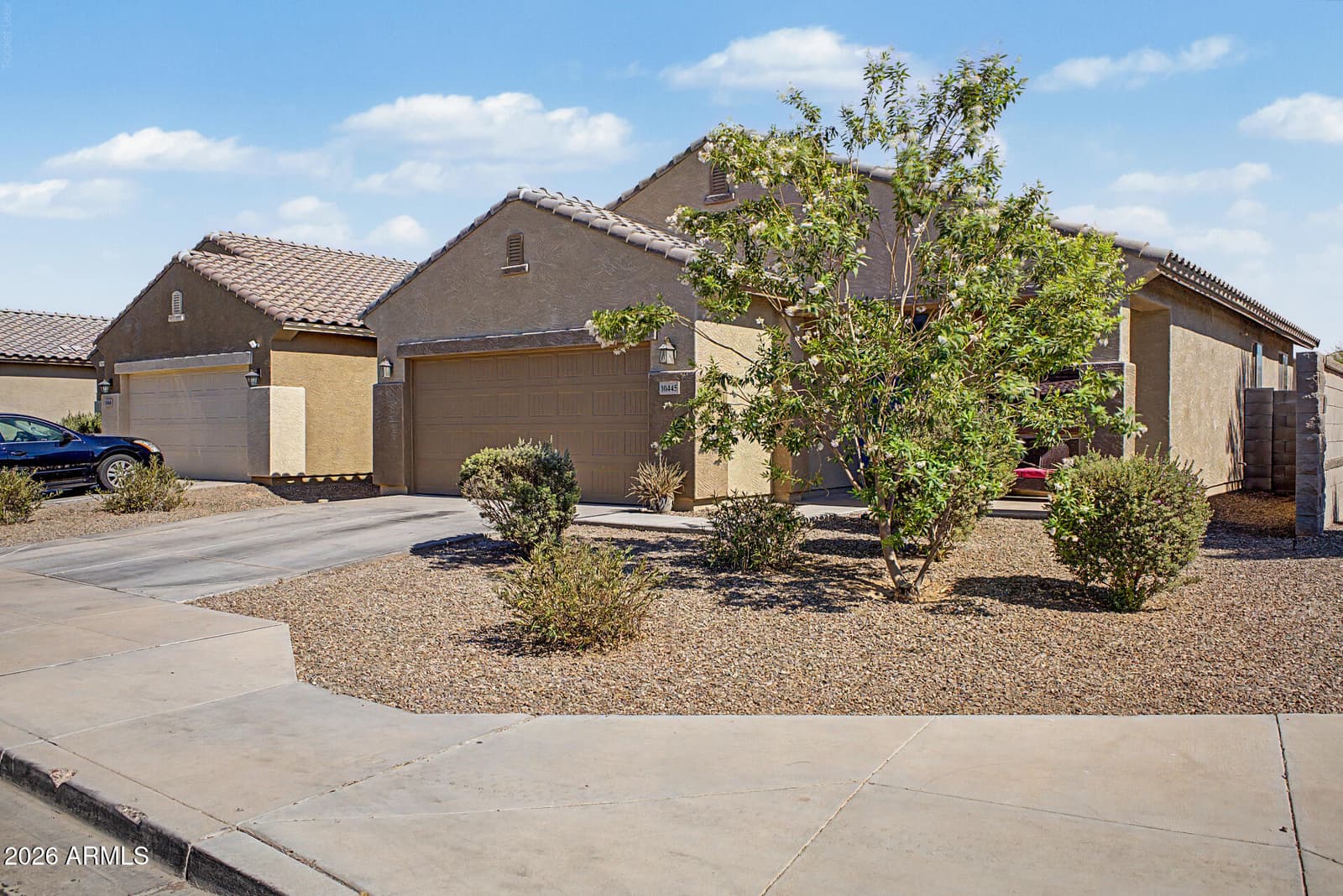 10445 W CORDES Road, Tolleson, AZ 85353 — photo 2 of 26