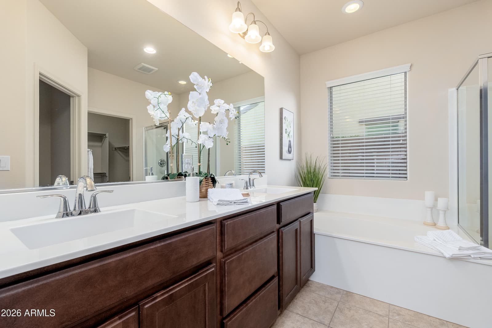 4410 E CAMPO BELLO Drive, Phoenix, AZ 85032 — photo 17 of 35