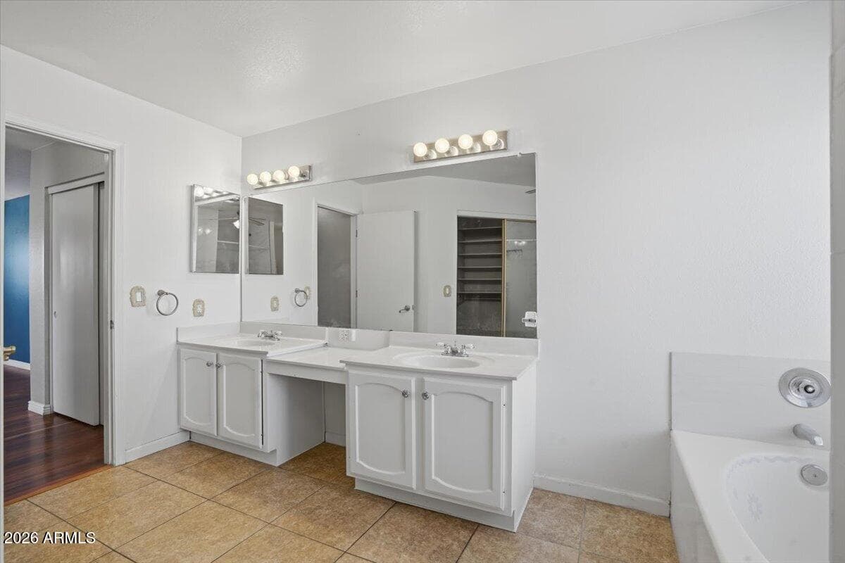 3014 E Muirwood Drive, Phoenix, AZ 85048 — photo 25 of 34