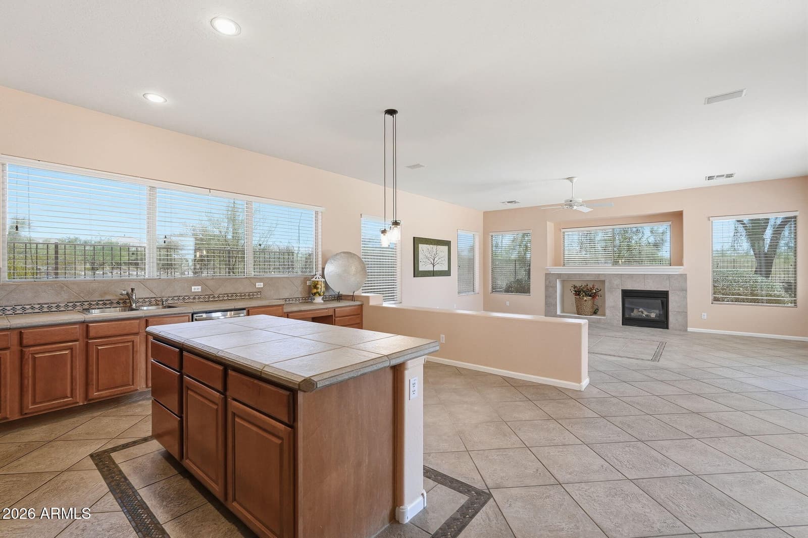 5559 E SIERRA SUNSET Trail, Cave Creek, AZ 85331 — photo 12 of 48