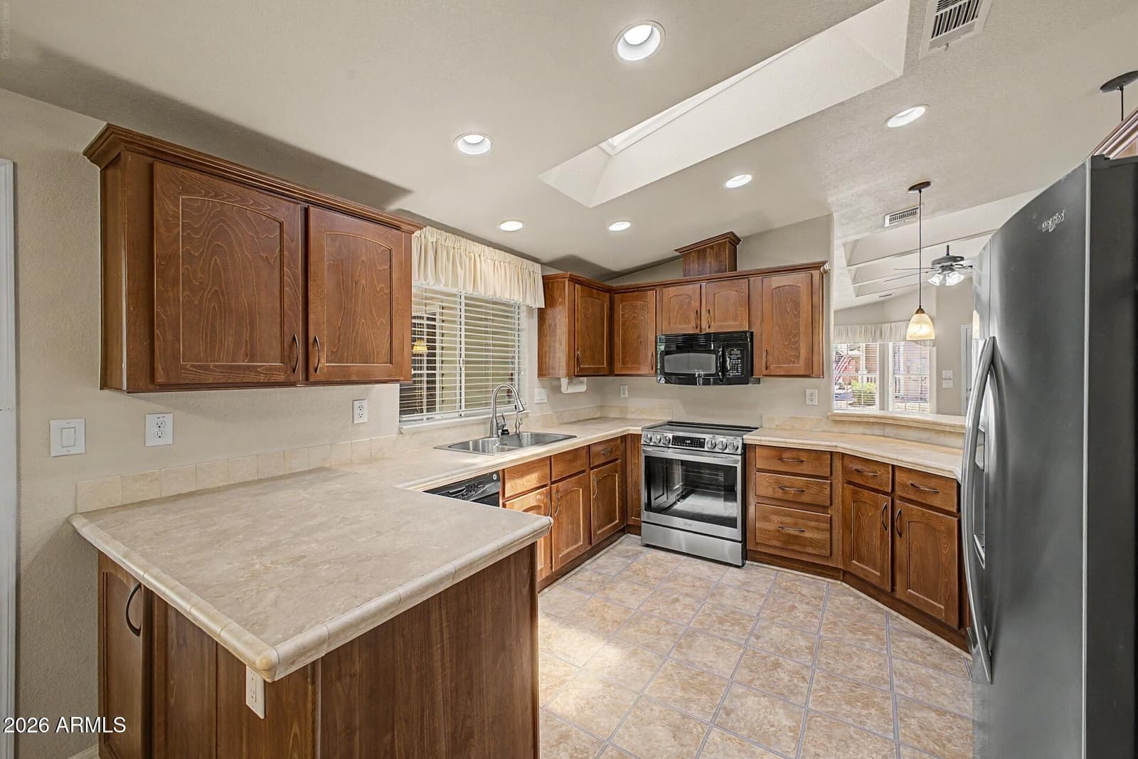 3301 S GOLDFIELD Road 4045, Apache Junction, AZ 85119 — photo 20 of 69