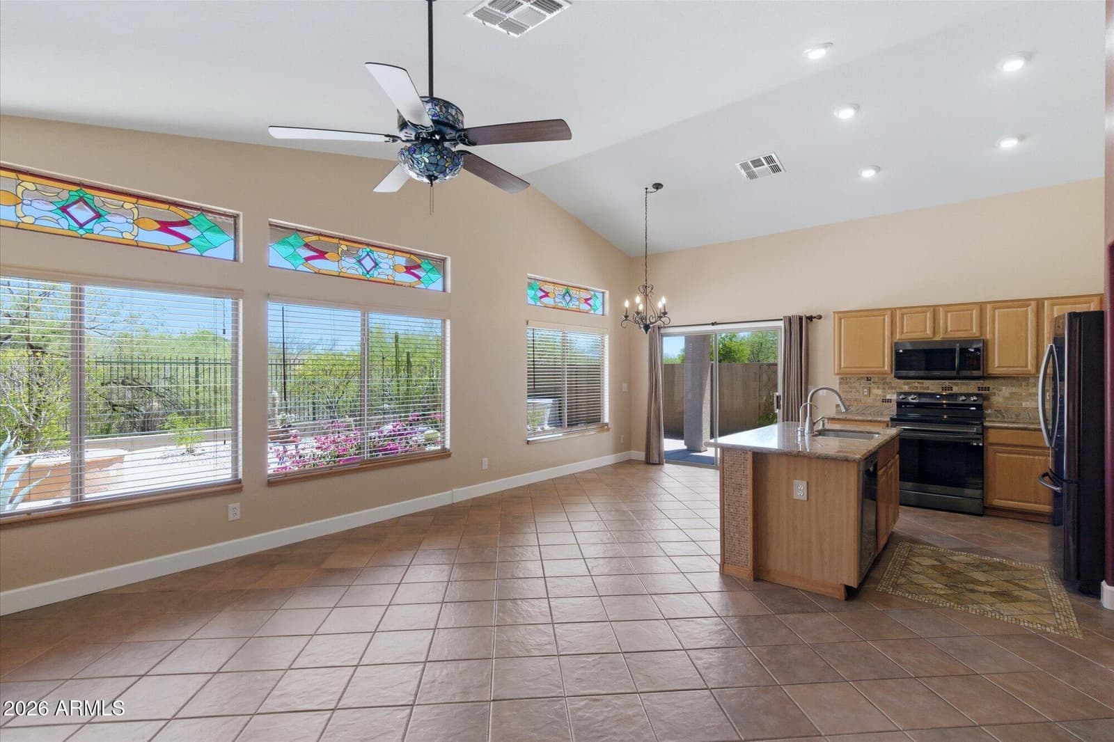 40809 N COURAGE Trail, Anthem, AZ 85086 — photo 2 of 28