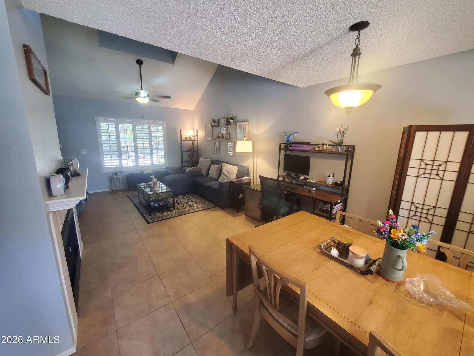 10100 N 89th Avenue 33, Peoria, AZ 85345 — photo 4 of 19