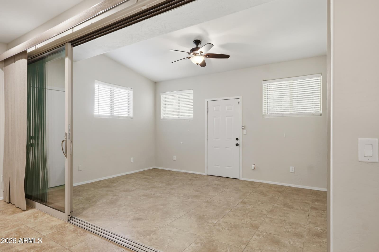 3608 S FIRESIDE Trail, Gilbert, AZ 85297 — photo 9 of 39