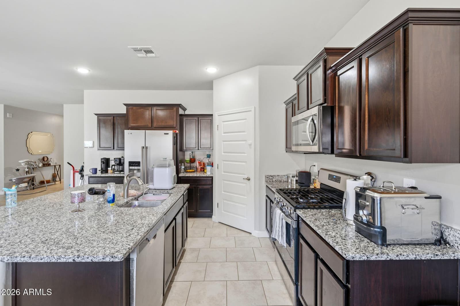 483 W WELDON Street, Vail, AZ 85641 — photo 12 of 38