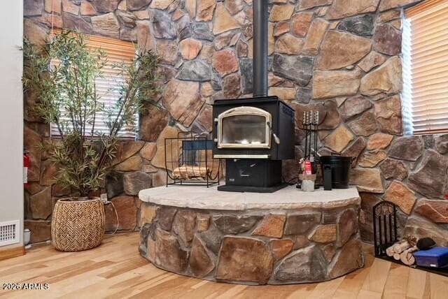 1761 S KNOLL Trail, Show Low, AZ 85901 — photo 8 of 56