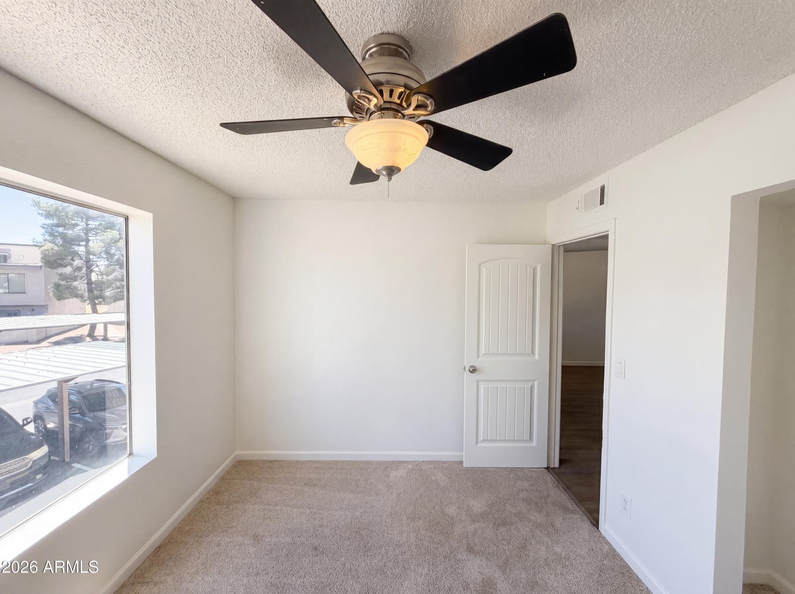 19601 N 7TH Street 2050, Phoenix, AZ 85024 — photo 10 of 17