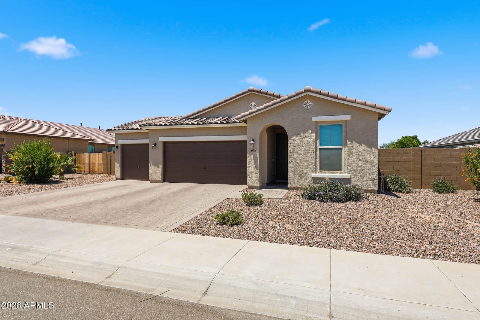 18018 W HESS Street, Goodyear, AZ 85338 — photo 2 of 44