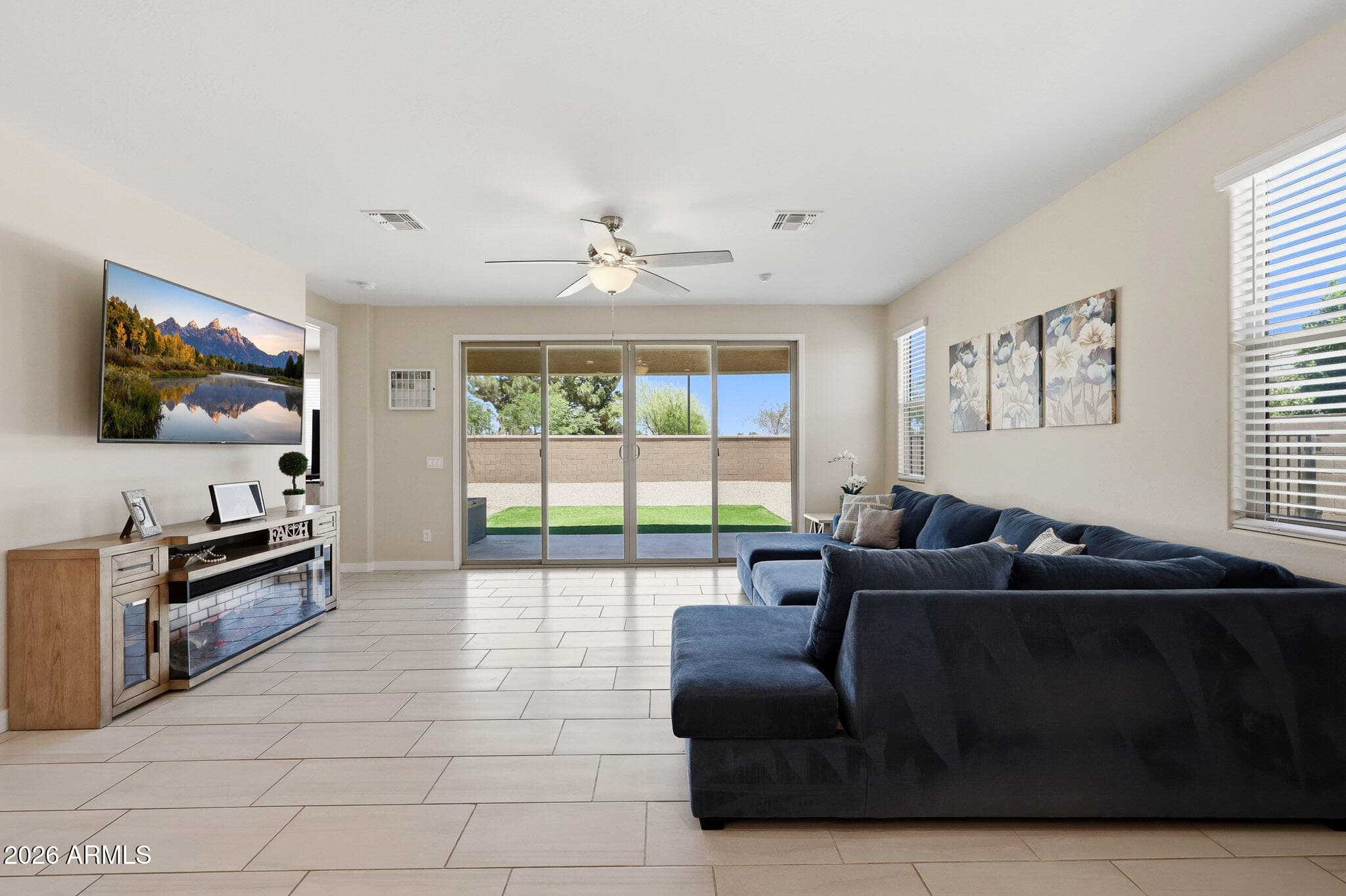 18018 W HESS Street, Goodyear, AZ 85338 — photo 5 of 44