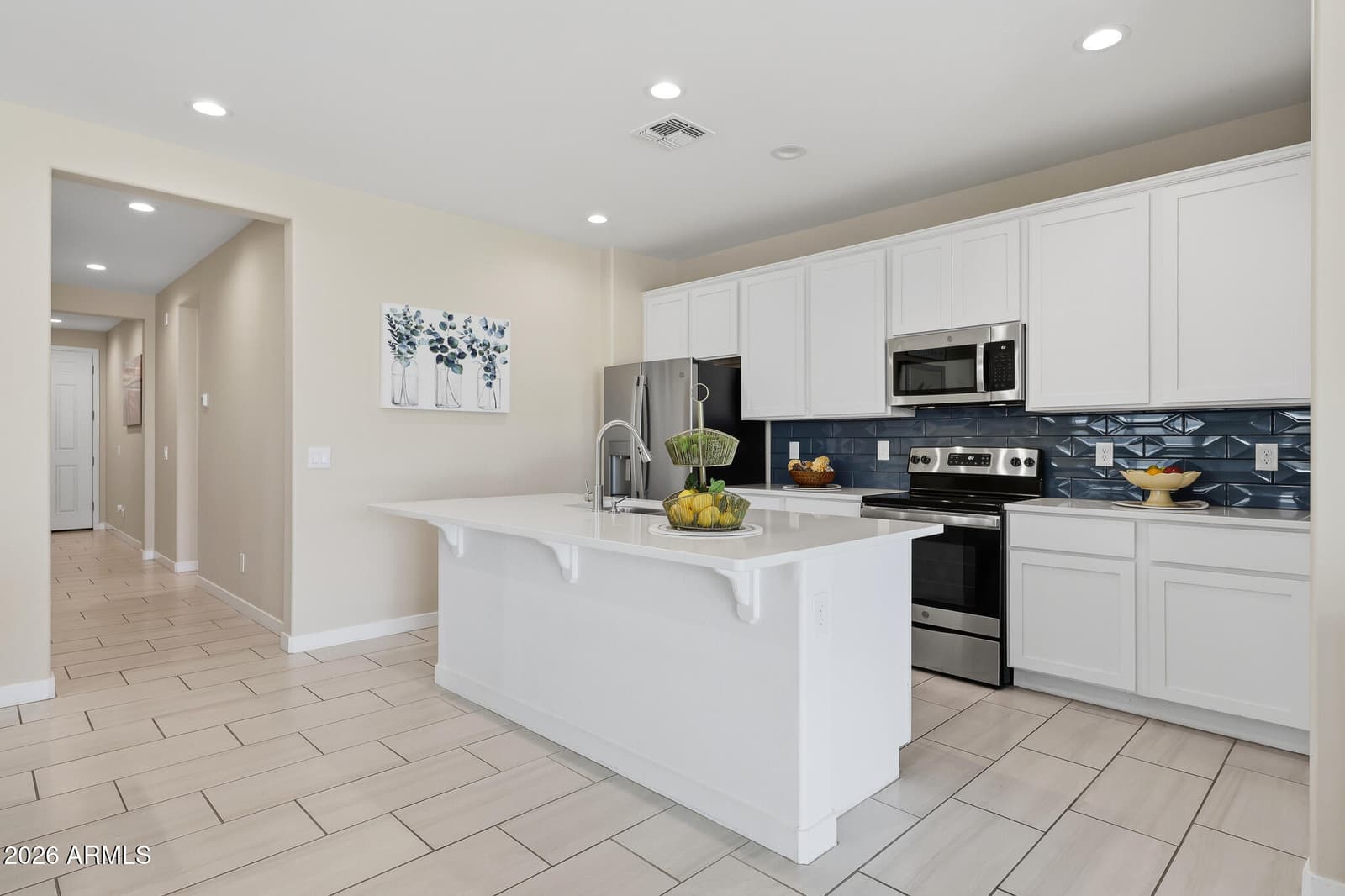 18018 W HESS Street, Goodyear, AZ 85338 — photo 11 of 44