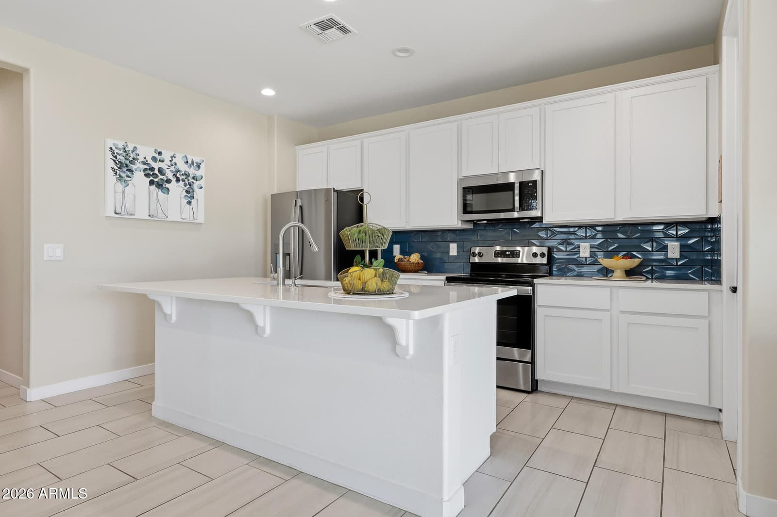 18018 W HESS Street, Goodyear, AZ 85338 — photo 12 of 44