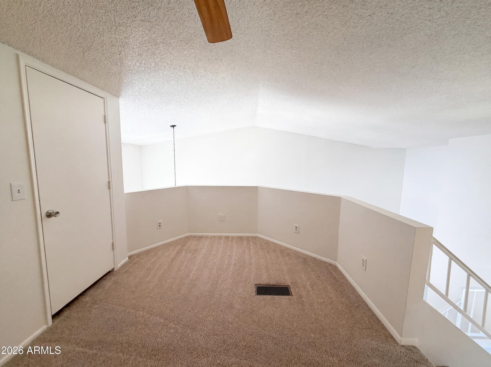 19601 N 7TH Street 2050, Phoenix, AZ 85024 — photo 14 of 17