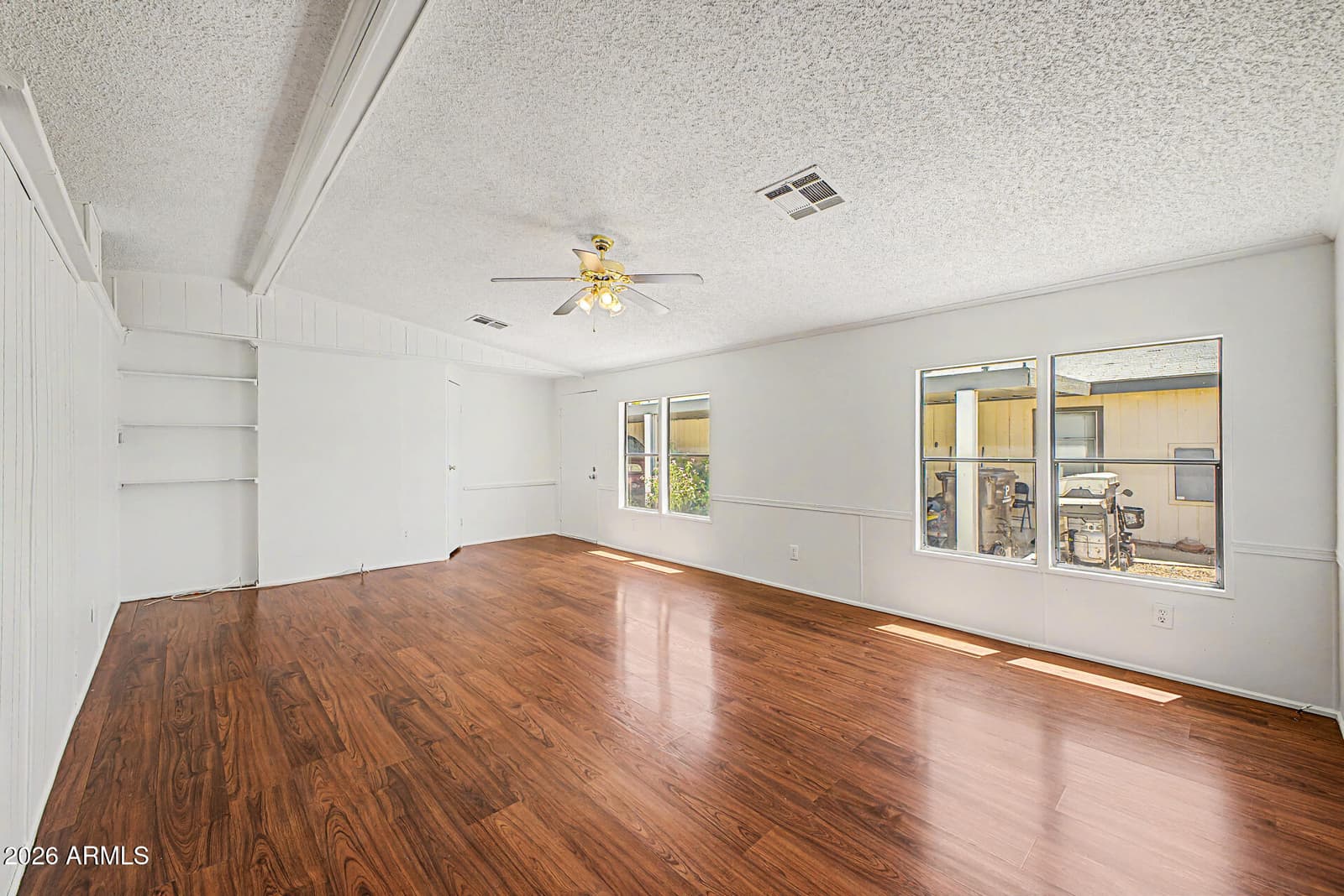 8601 N 103RD Avenue 12, Peoria, AZ 85345 — photo 5 of 28