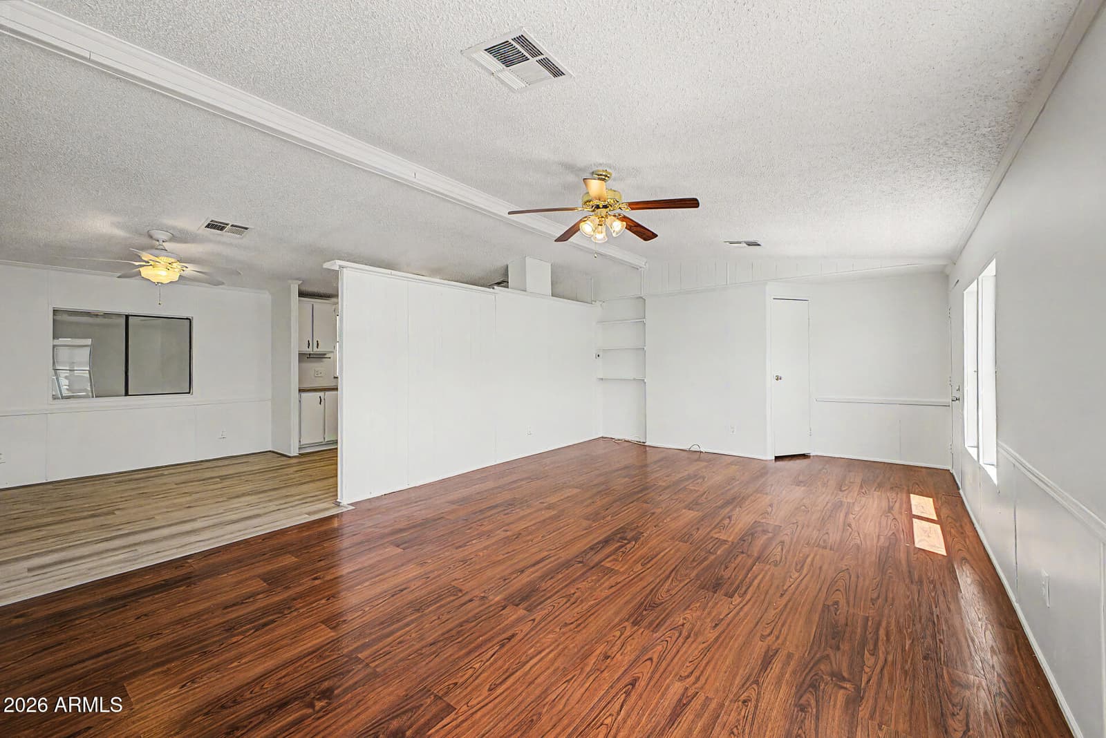 8601 N 103RD Avenue 12, Peoria, AZ 85345 — photo 7 of 28