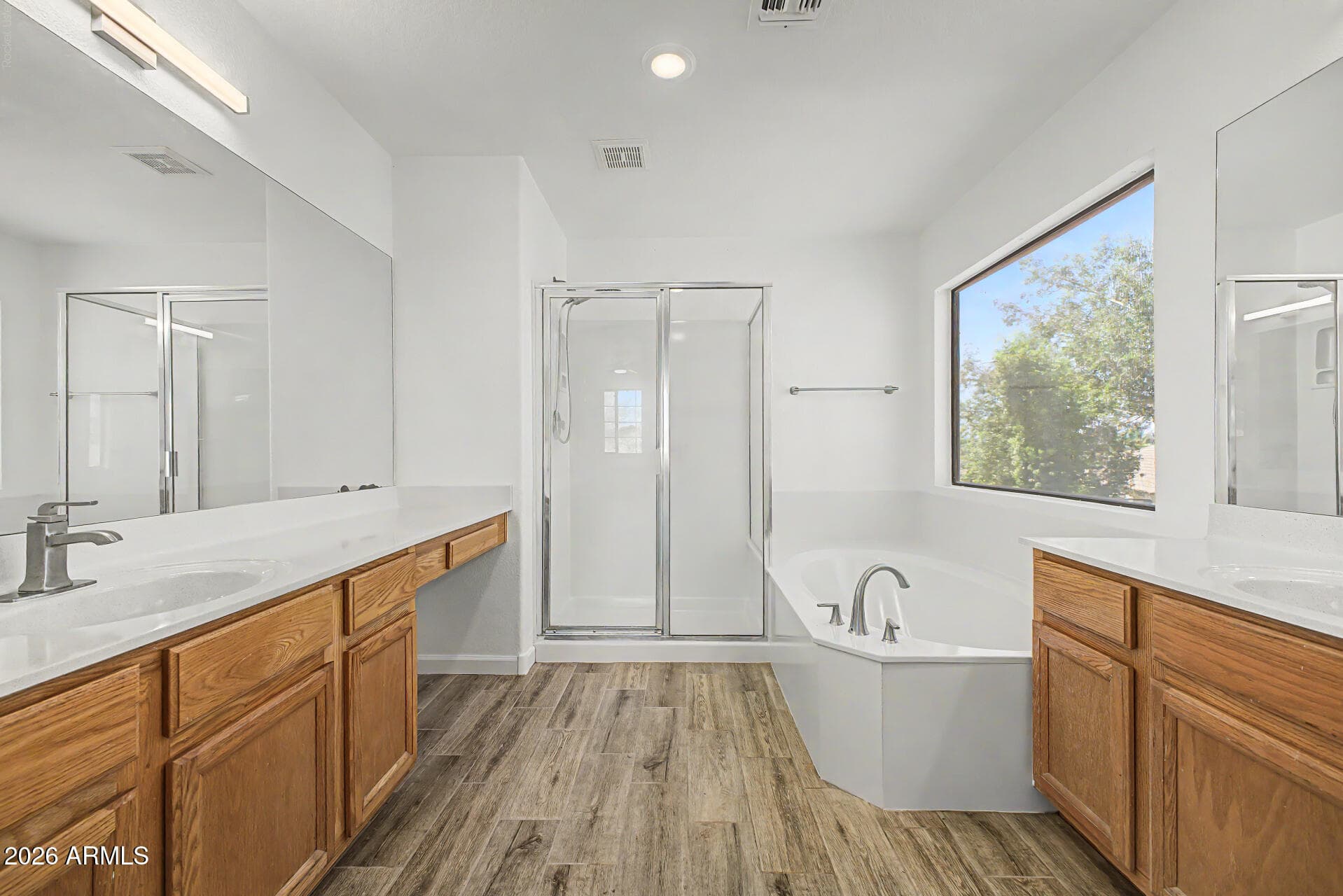 1951 W CAROL ANN Way, Phoenix, AZ 85023 — photo 21 of 41