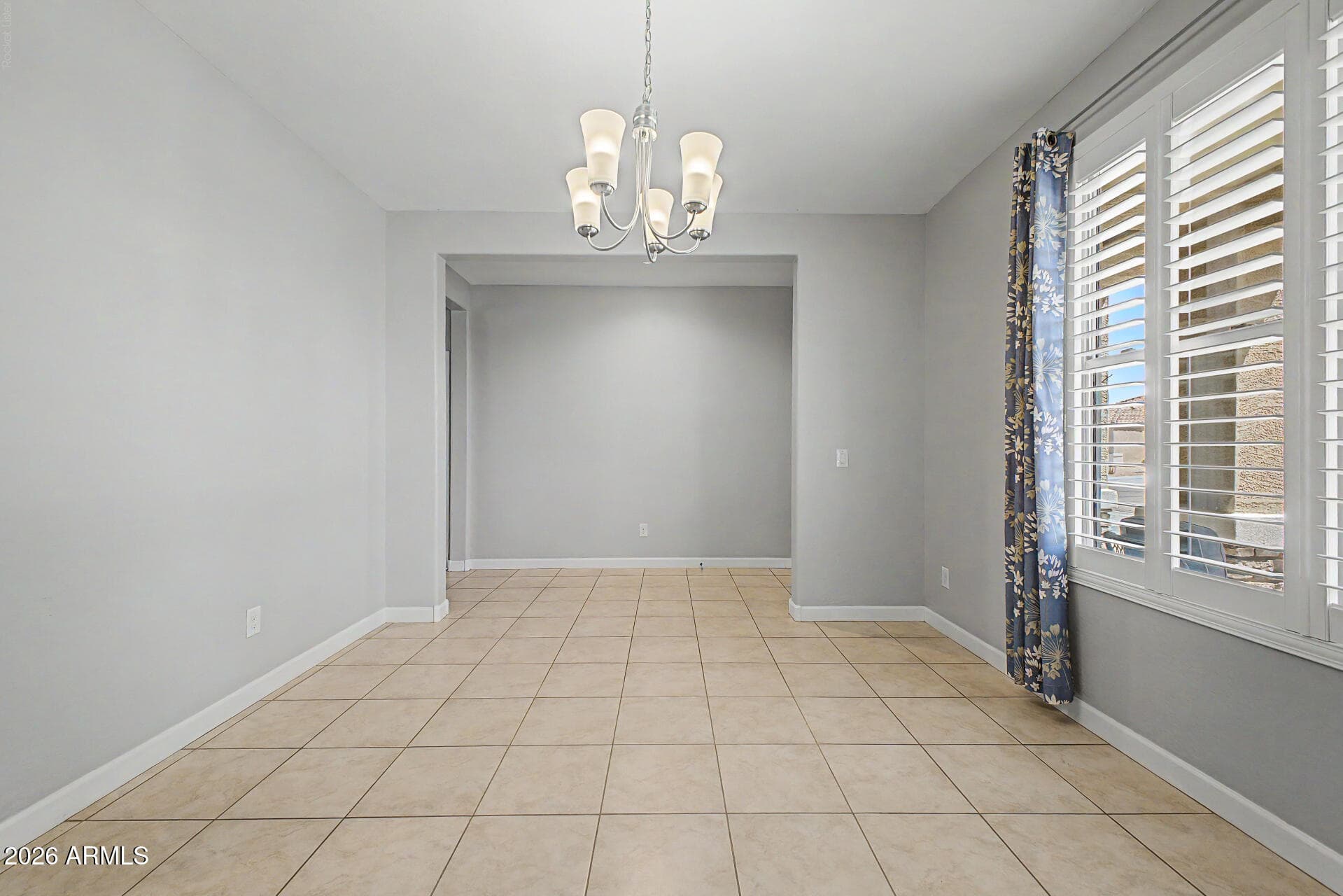 808 W BRANGUS Way, San Tan Valley, AZ 85143 — photo 13 of 39