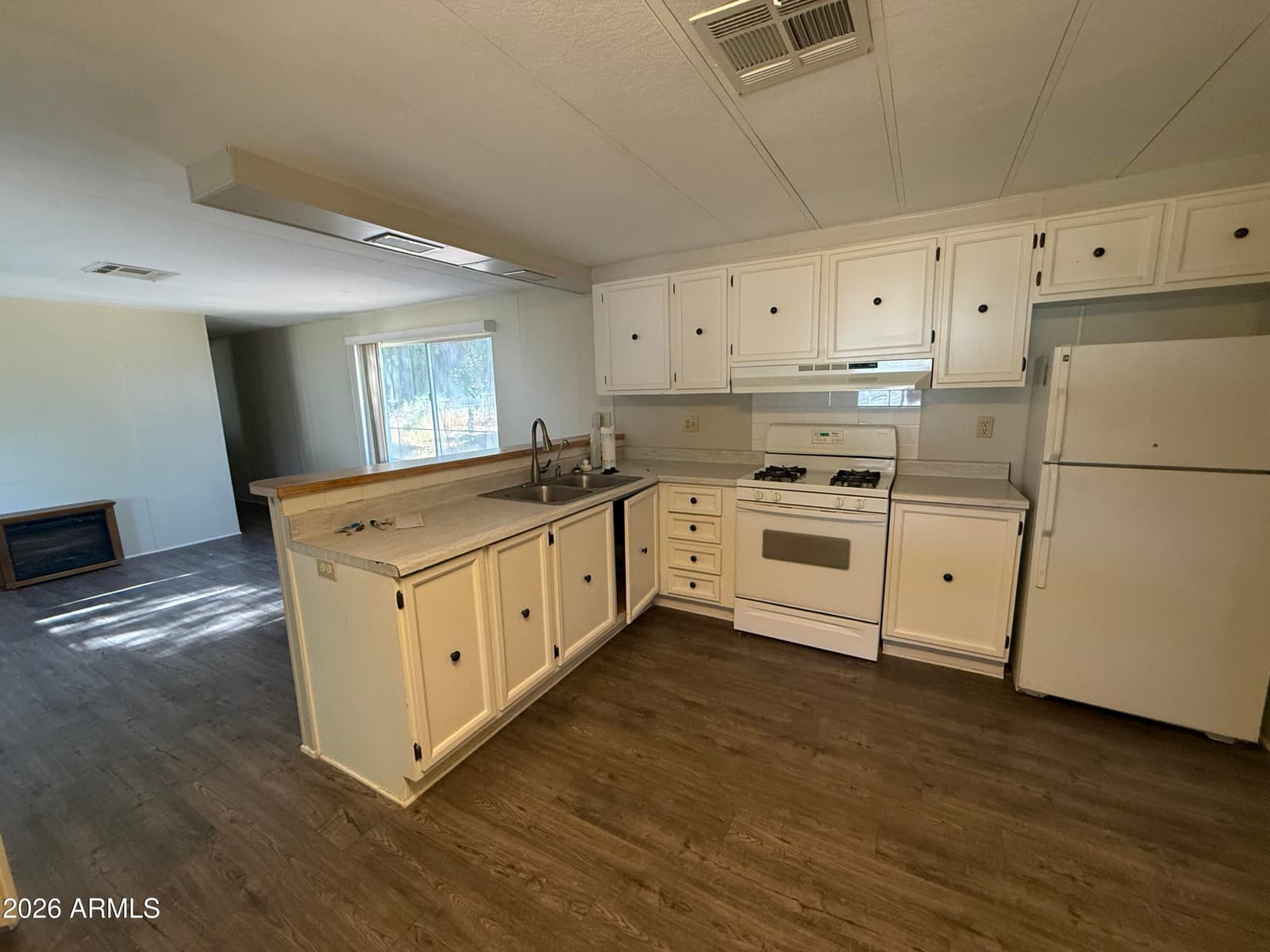 20581 E PRICKLY PEAR Drive, Mayer, AZ 86333 — photo 16 of 22