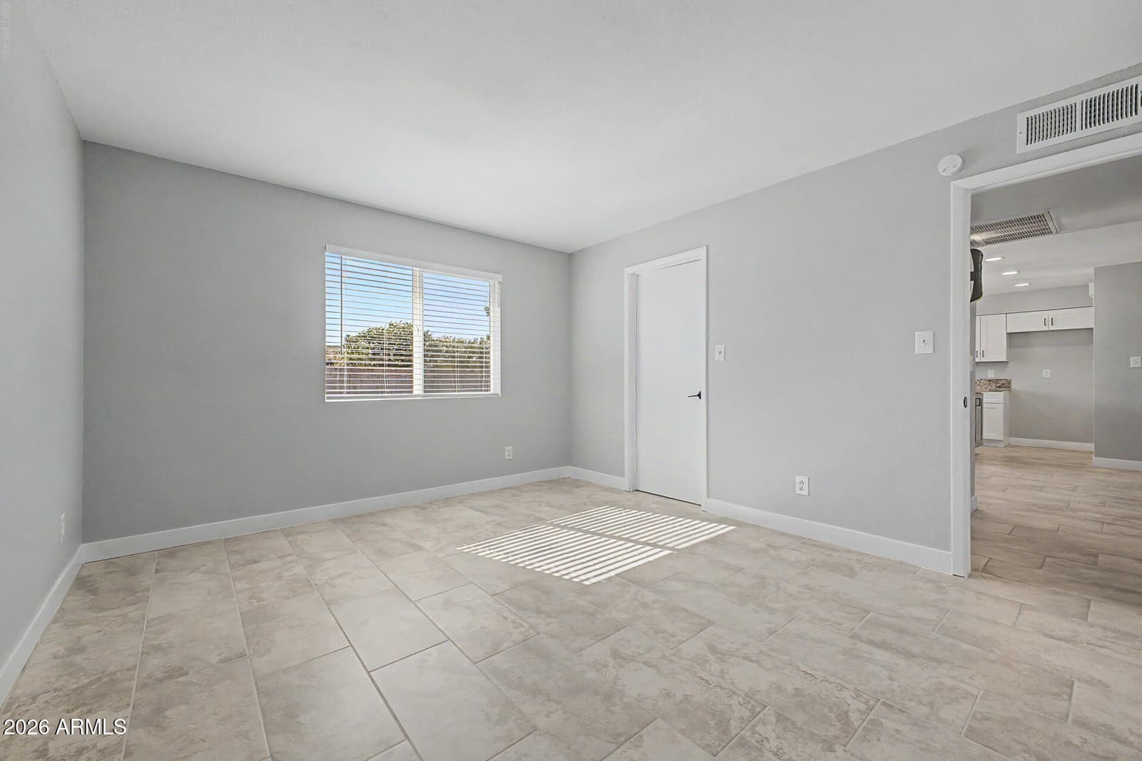 17602 N 8TH Avenue, Phoenix, AZ 85023 — photo 24 of 33
