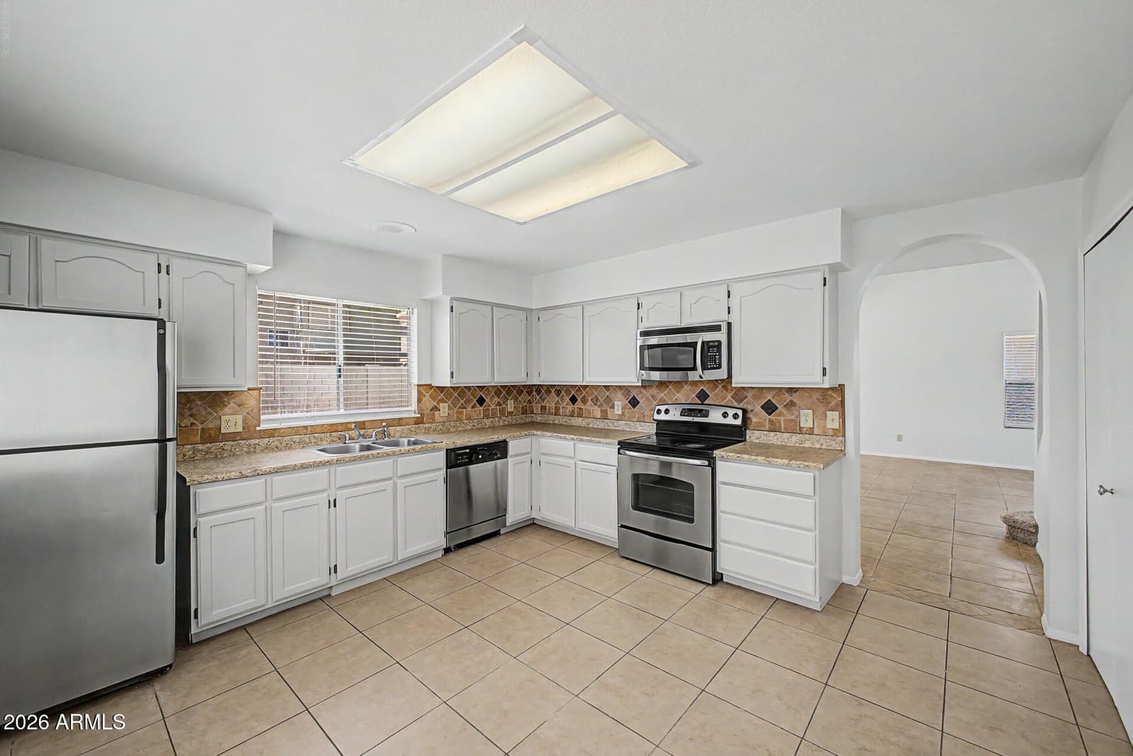 5051 W Mercury Way, Chandler, AZ 85226 — photo 12 of 33