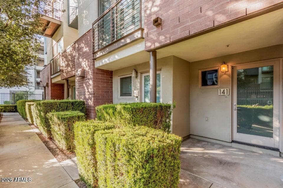 525 W LAKESIDE Drive 141, Tempe, AZ 85281 — photo 1 of 23