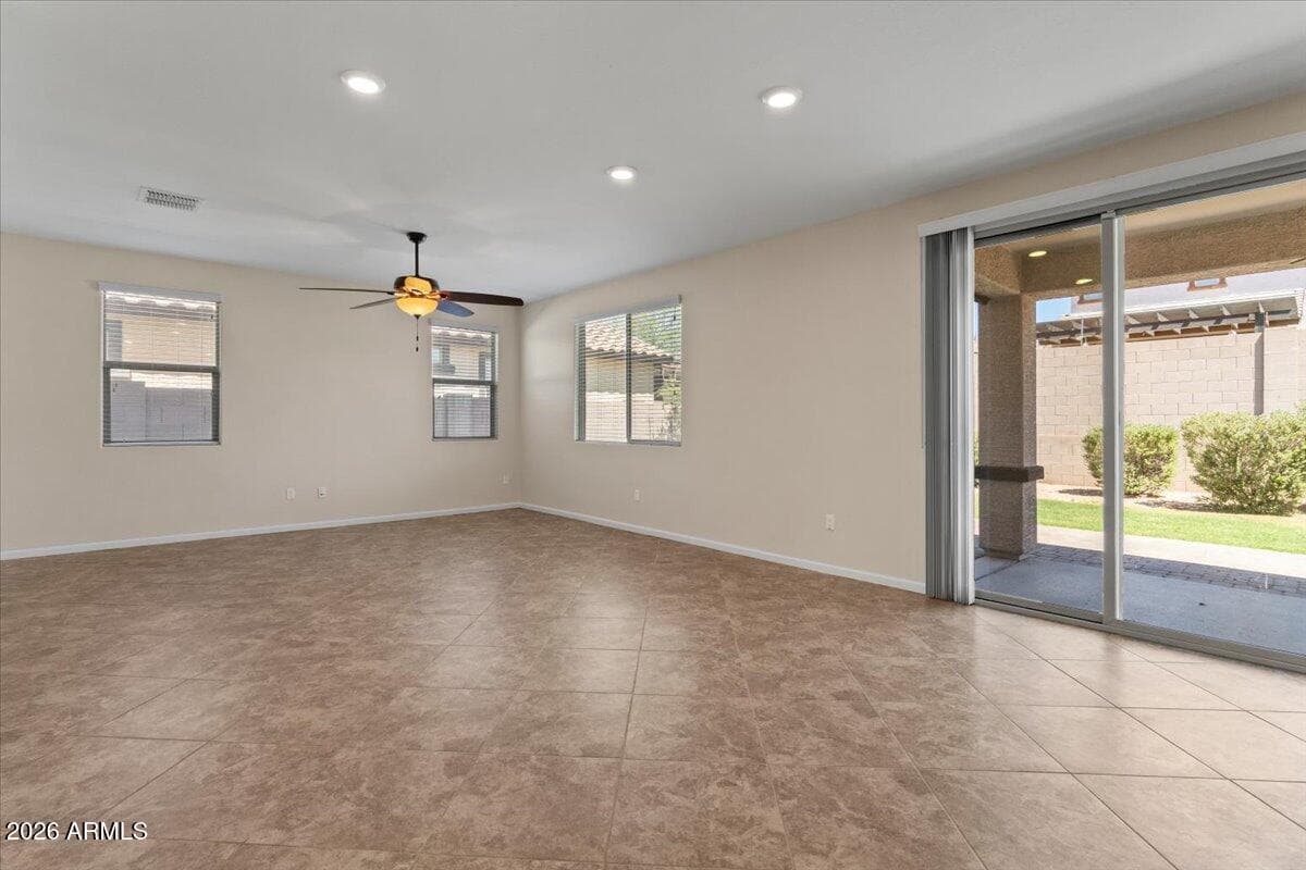 1812 W LACEWOOD Place, Phoenix, AZ 85045 — photo 11 of 36