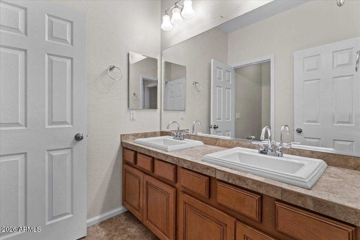 1812 W LACEWOOD Place, Phoenix, AZ 85045 — photo 27 of 36