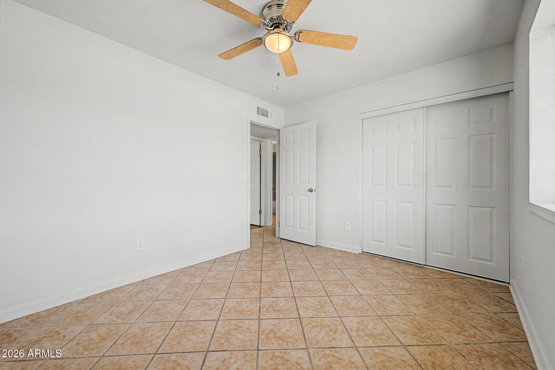 4213 W SUNNYSIDE Avenue, Phoenix, AZ 85029 — photo 26 of 40