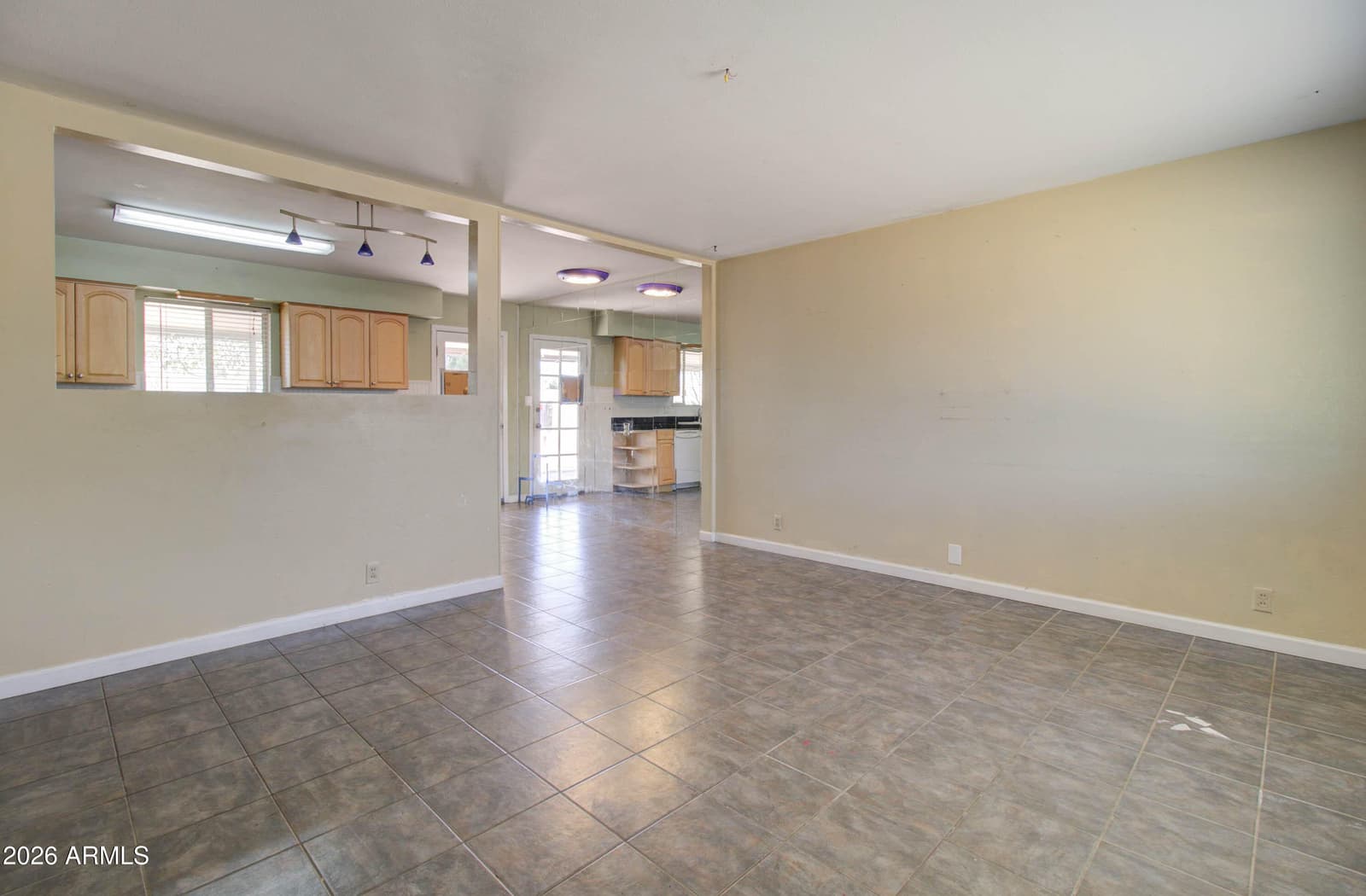 1312 W 15th Street, Tempe, AZ 85281 — photo 5 of 35