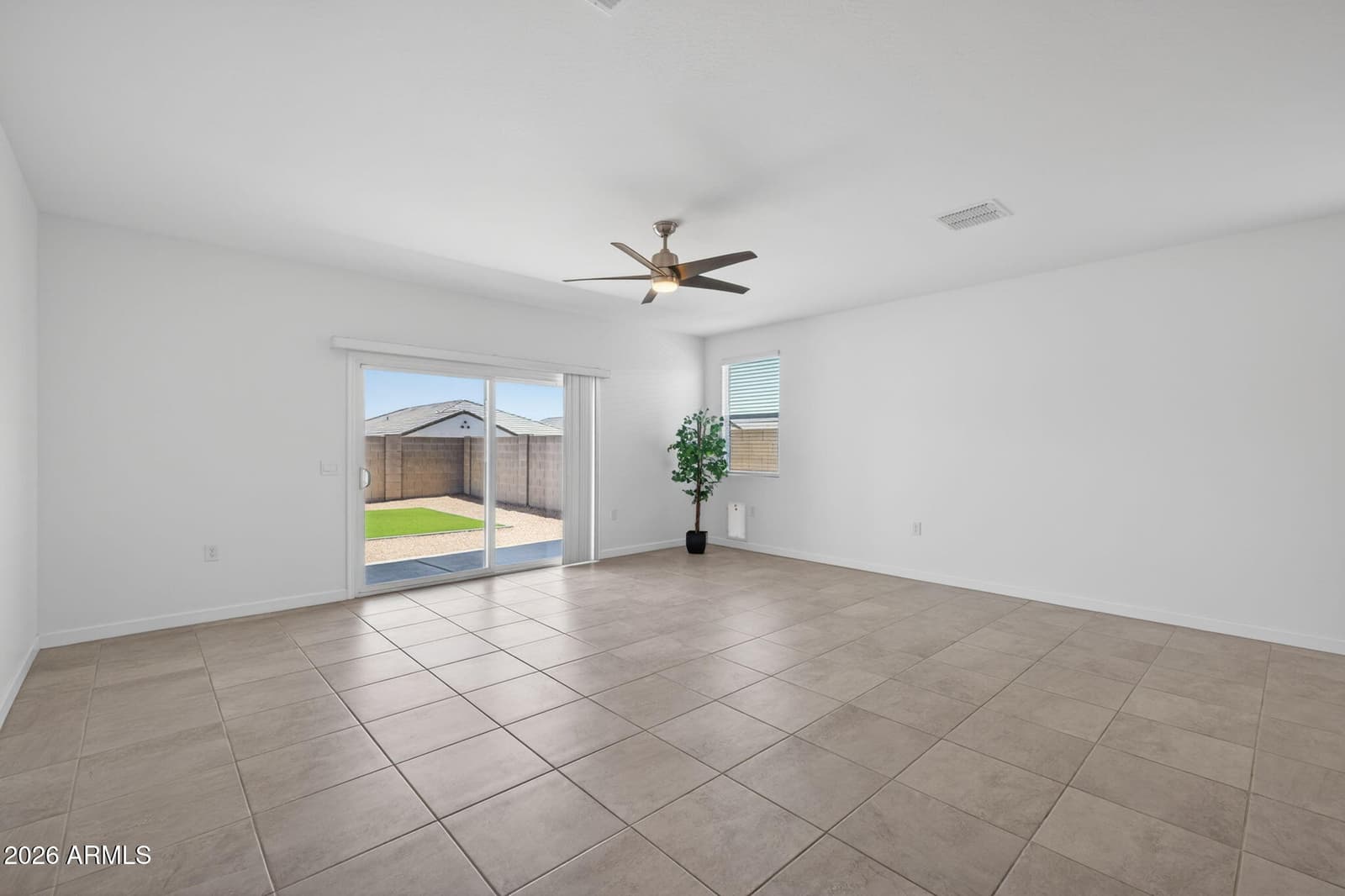 2421 W SABLE Avenue, Apache Junction, AZ 85120 — photo 9 of 39