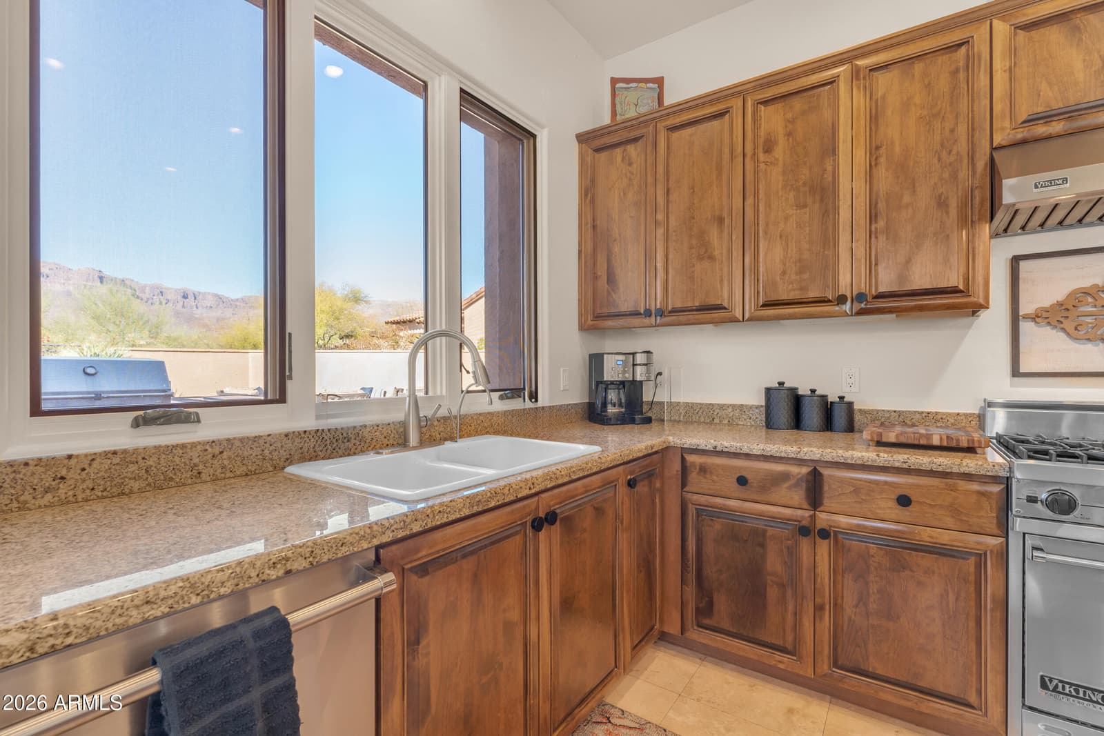 8286 E CLUB VILLAGE Drive, Gold Canyon, AZ 85118 — photo 17 of 70