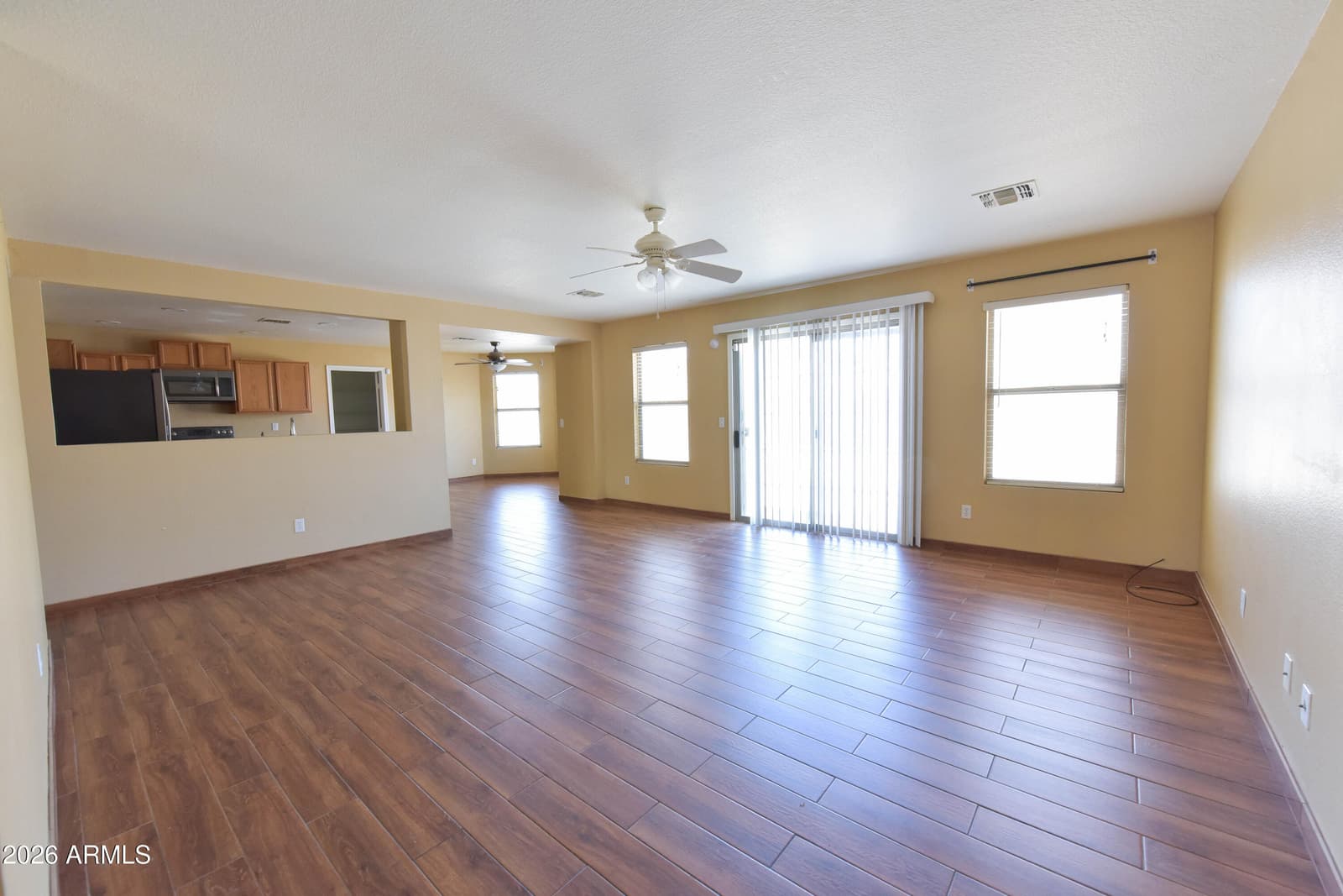674 W PALO VERDE Street, Casa Grande, AZ 85122 — photo 5 of 28