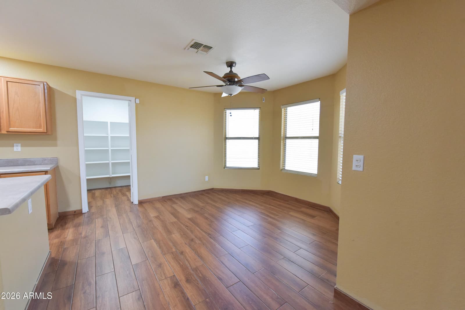 674 W PALO VERDE Street, Casa Grande, AZ 85122 — photo 10 of 28