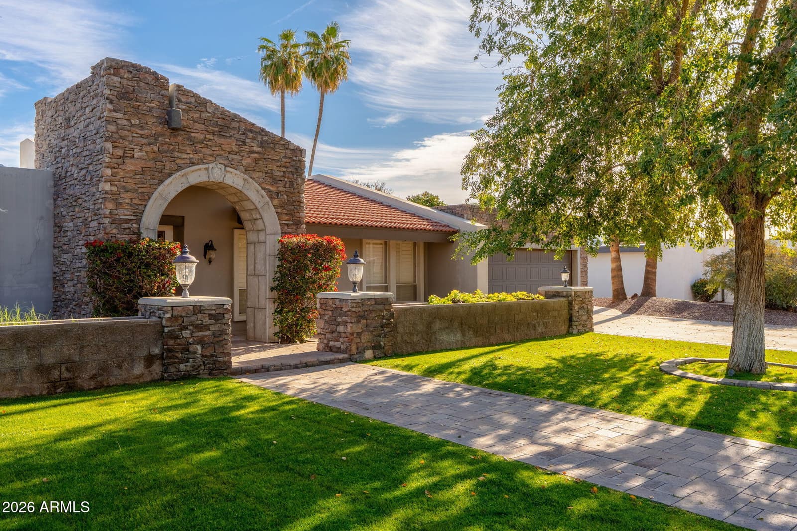 8022 E VIA BONITA, Scottsdale, AZ 85258 — photo 3 of 62