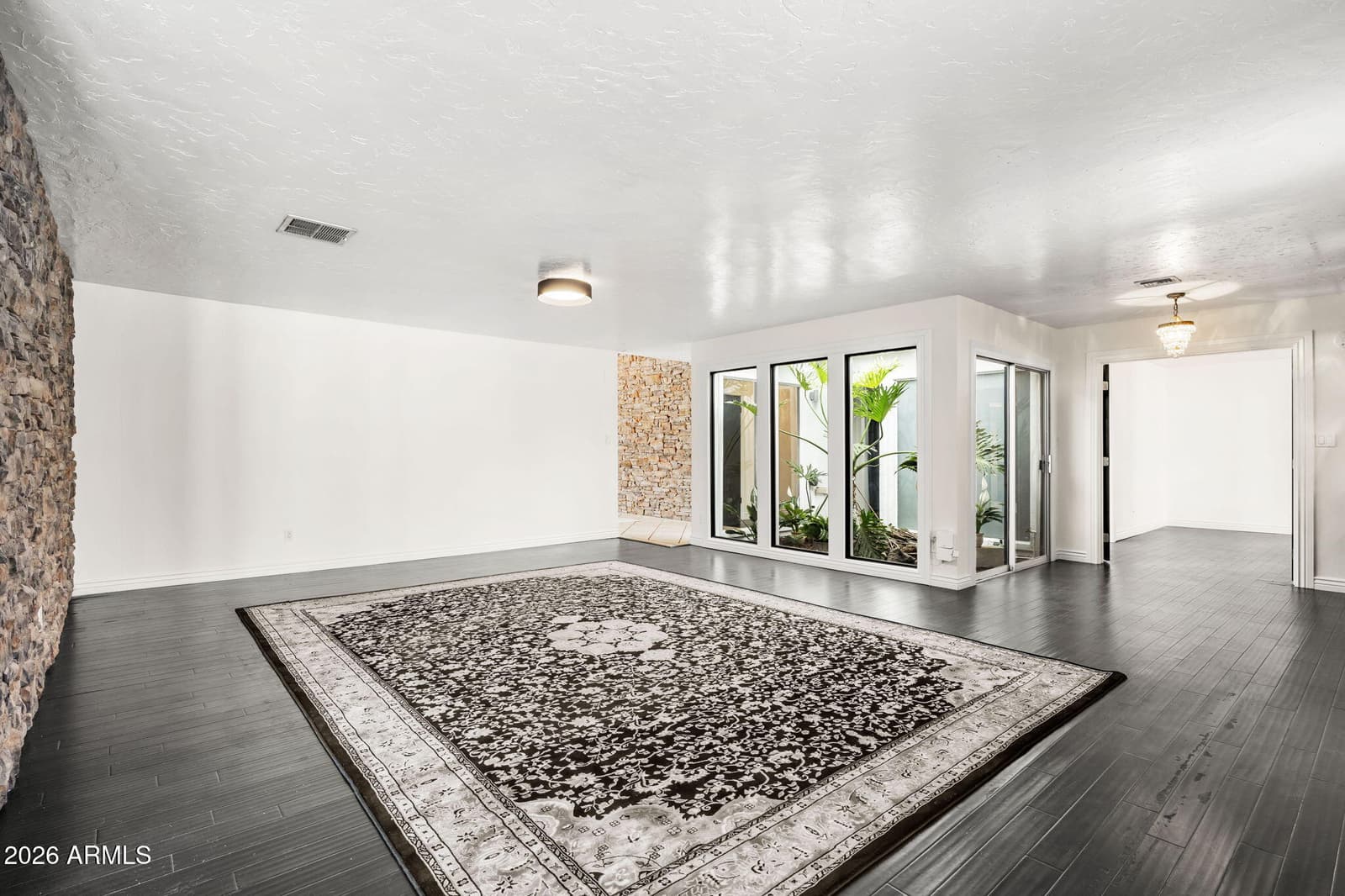 8022 E VIA BONITA, Scottsdale, AZ 85258 — photo 9 of 62