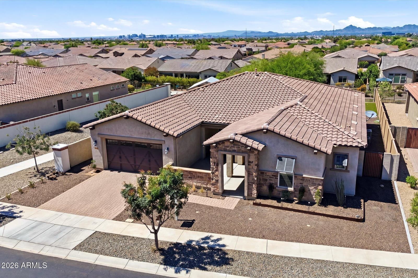 3034 E Desert Lane, Phoenix, AZ 85042 — photo 3 of 42