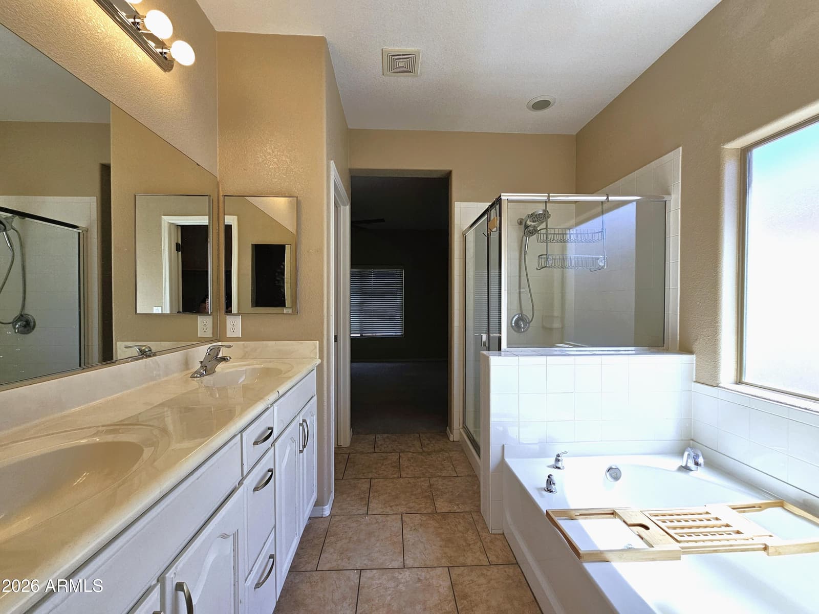 5585 Los Capanos Drive, Sierra Vista, AZ 85635 — photo 15 of 24