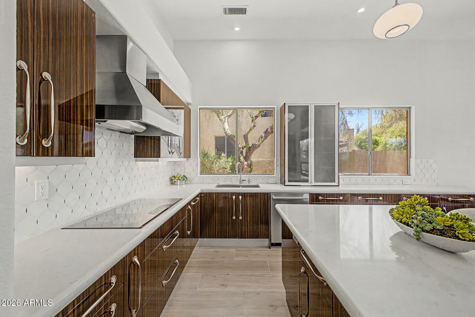 6005 E SMOKEHOUSE Trail, Scottsdale, AZ 85266 — photo 16 of 51