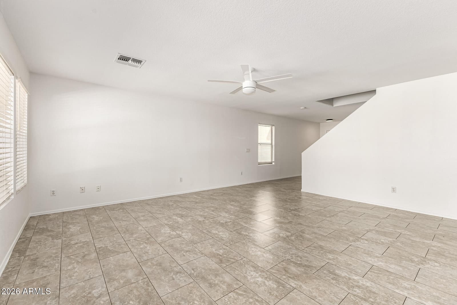 3216 W MOLLY Lane, Phoenix, AZ 85083 — photo 14 of 56