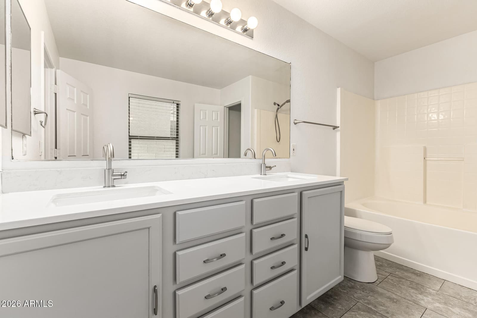 3216 W MOLLY Lane, Phoenix, AZ 85083 — photo 31 of 56